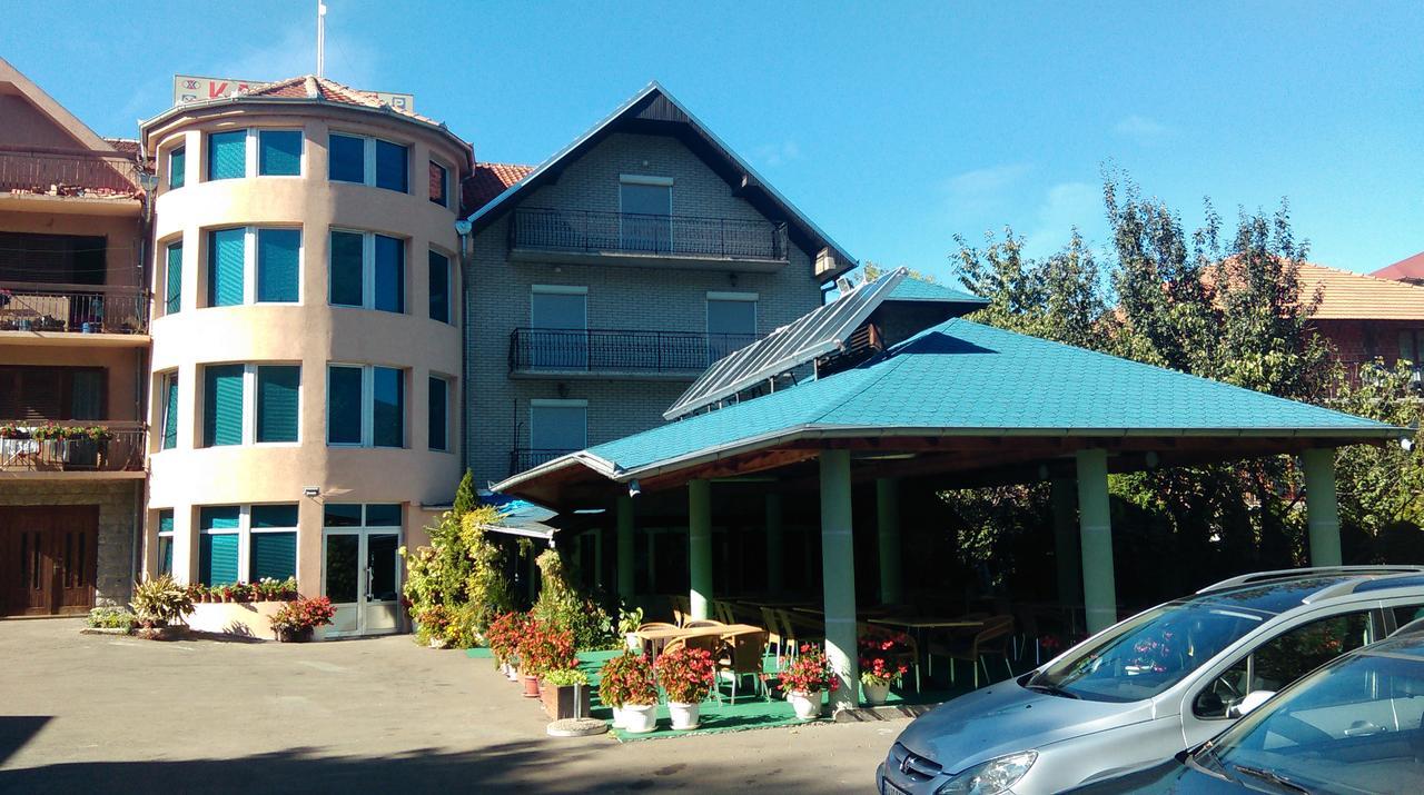 Bed & Breakfast Karavan Raska Ngoại thất bức ảnh